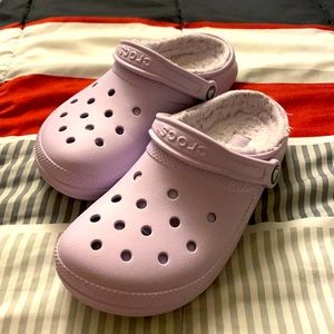 Lavender fleece lined crocs
